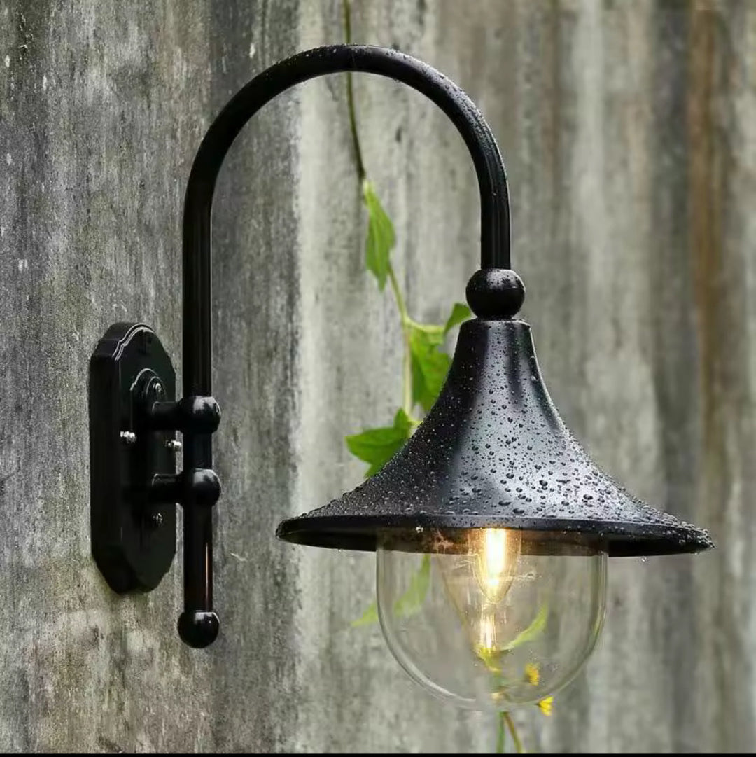 Vintage Outdoor Wall Lantern with Curved Arm