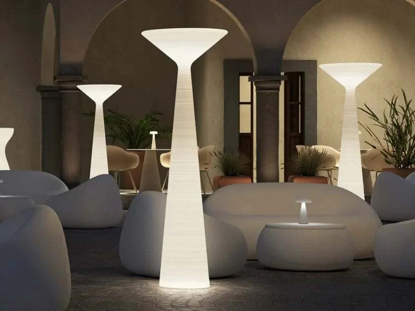 Aura Column - Modern Sculptural LED outdoor Floor Lamp
