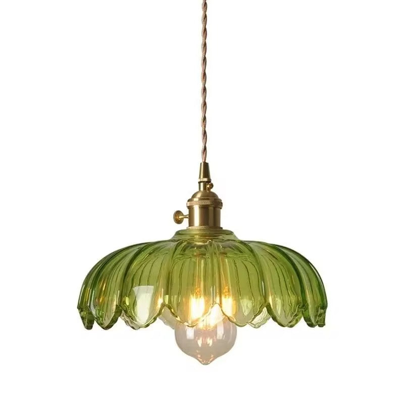 Green Scalloped Glass Pendant Lamp