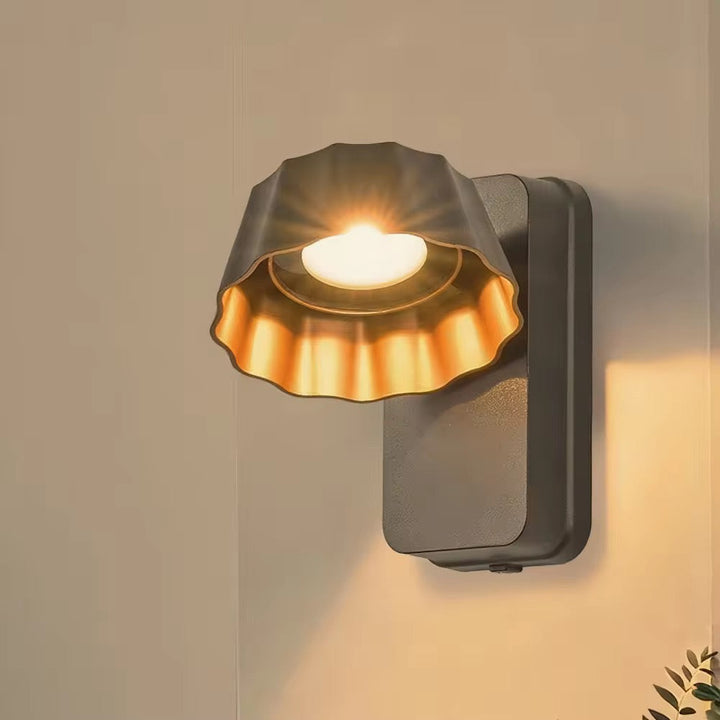 Black & Gold Wall Sconce