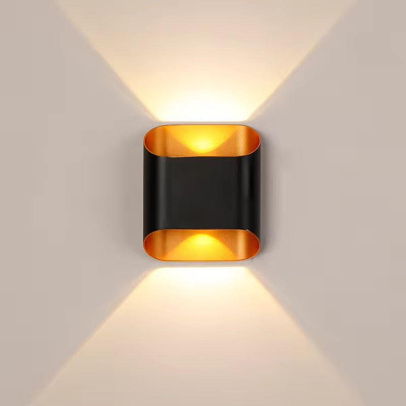 Black & Gold Modern Wall Light