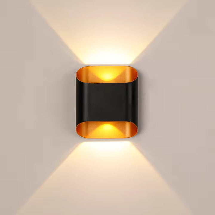 Black & Gold Modern Wall Light
