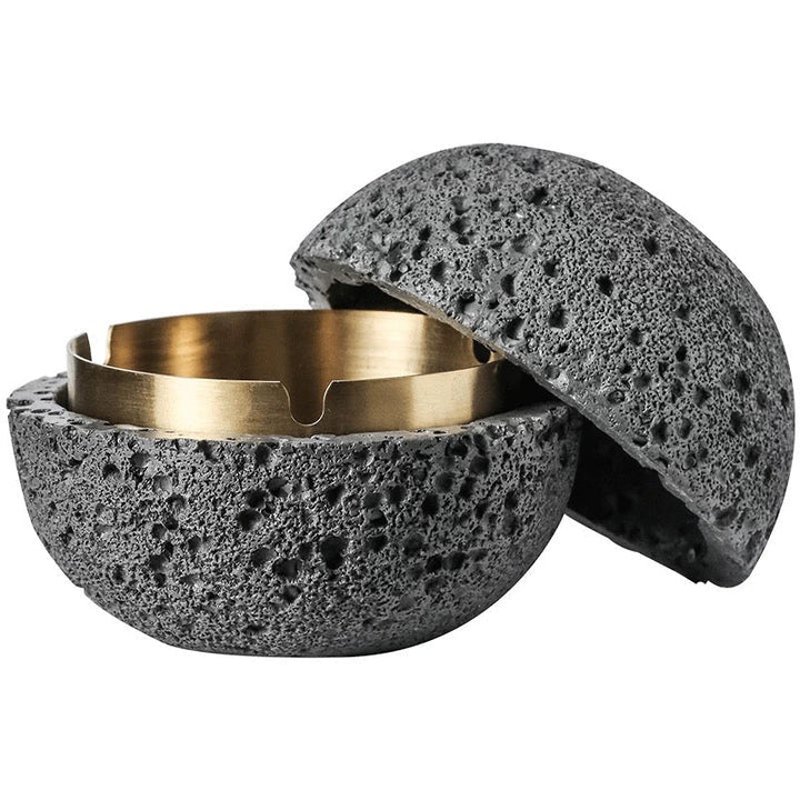 LavaTray - Volcanic Stone Ashtray with Lid