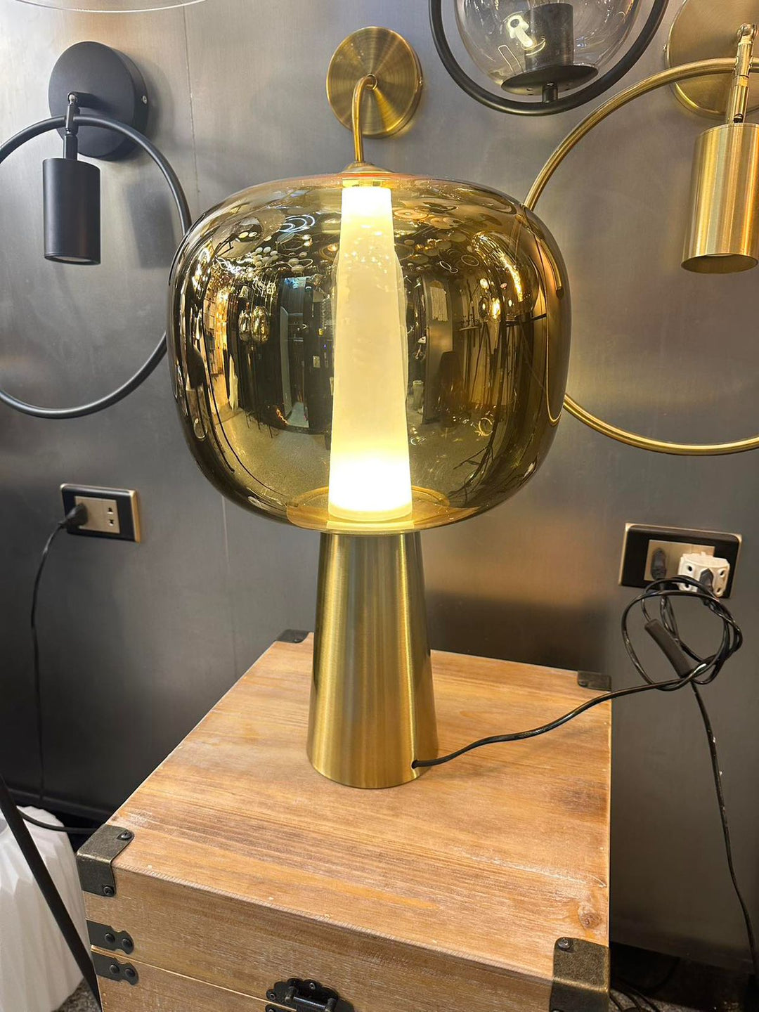 Modern Gold Table Lamp