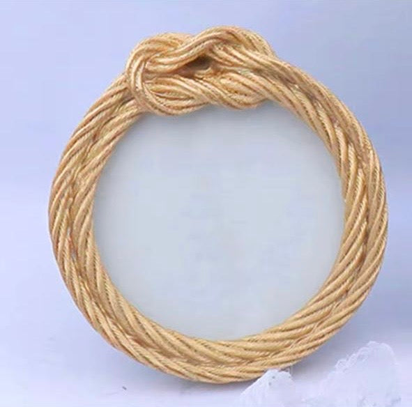 Round Golden Rope-Knot Photo Frame