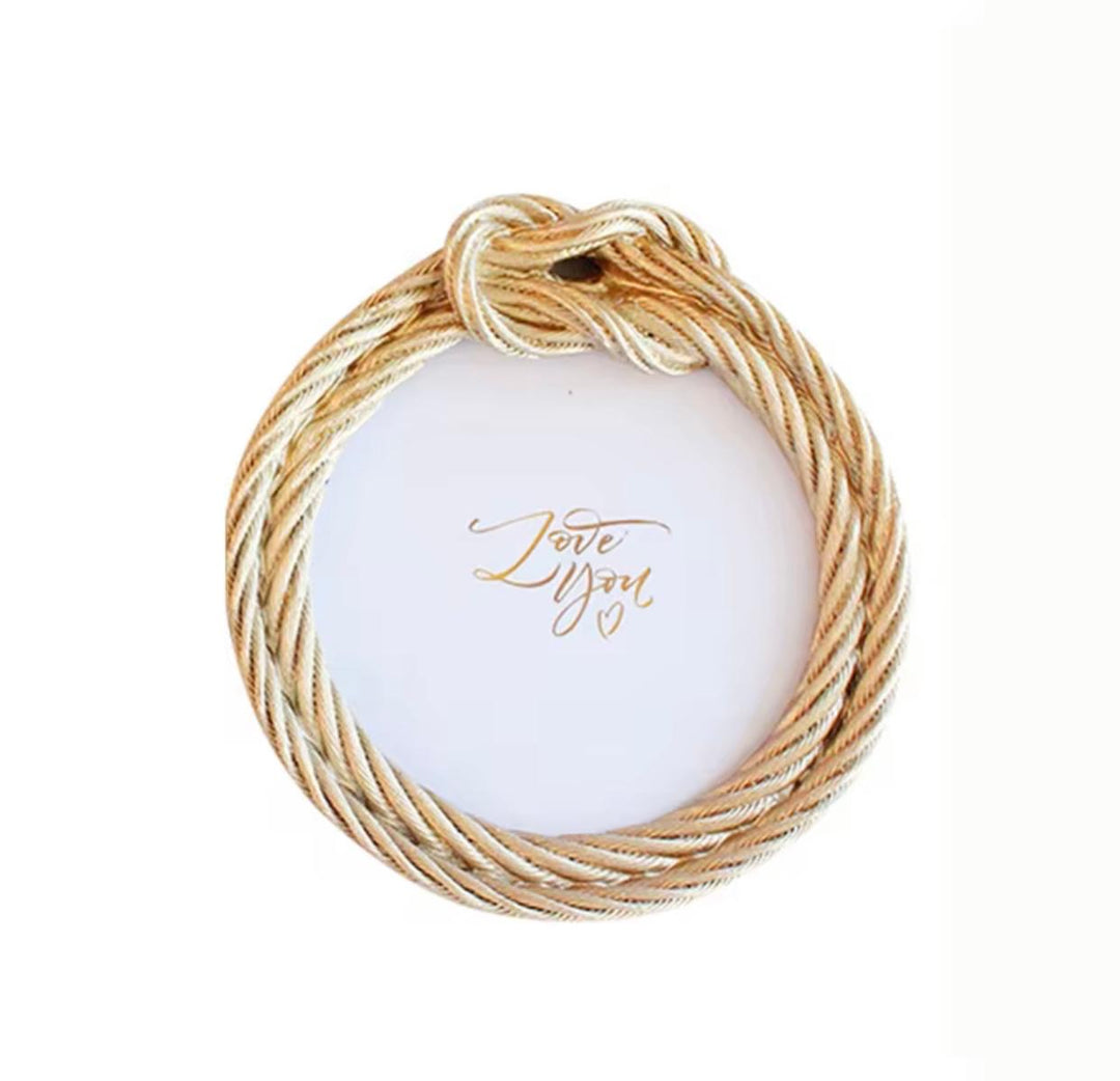 Round Golden Rope-Knot Photo Frame
