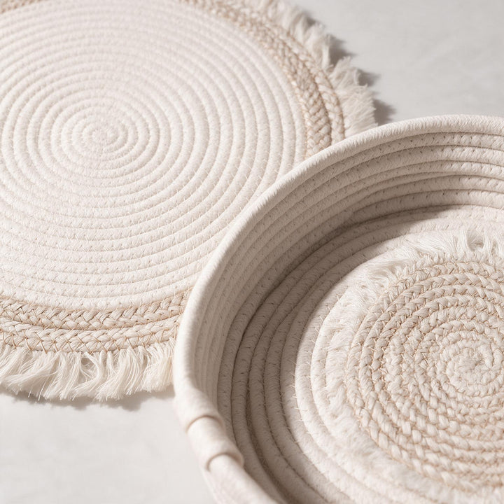 Coaster Table Set close-up detail