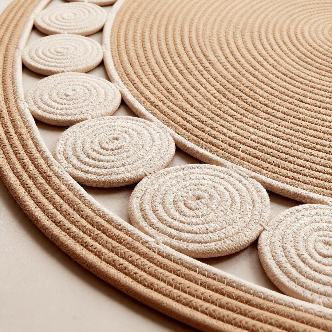 Oasis Circle Rug close-up detail