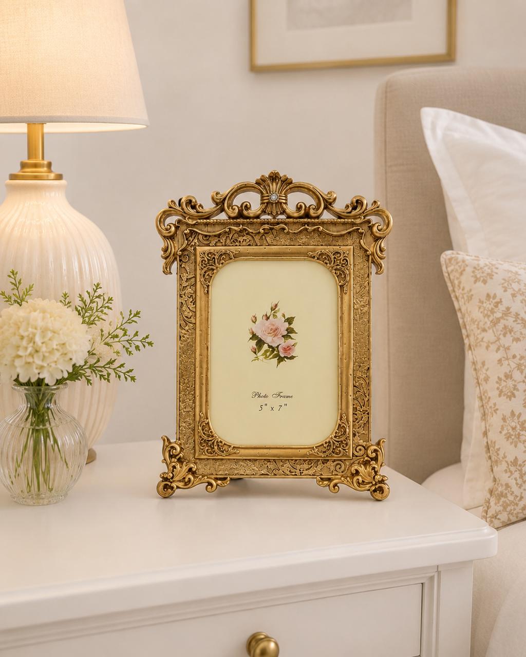 Luxury Antique Gold Ornate Photo Frame